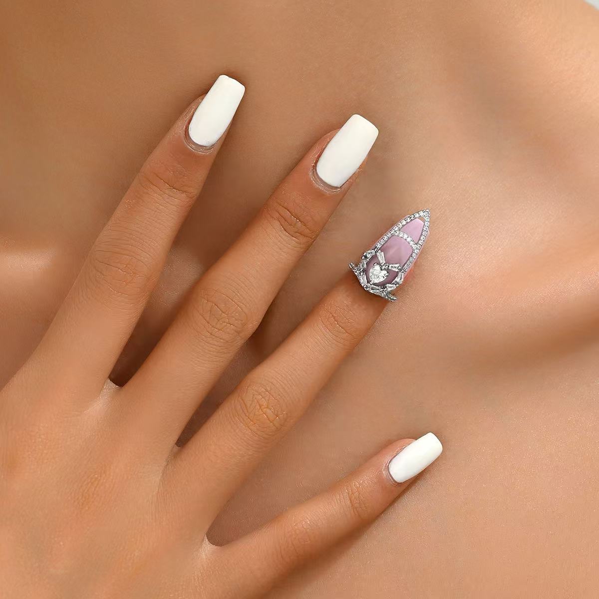 Nail Ring 3