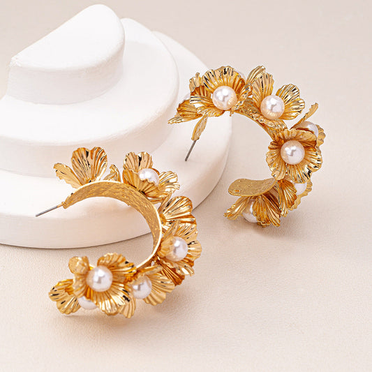 Florabelle Hoop Earring