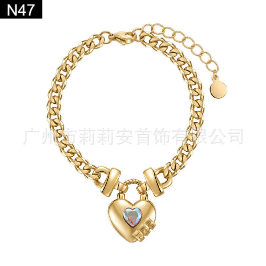 Sentinel Amor Necklace - N47