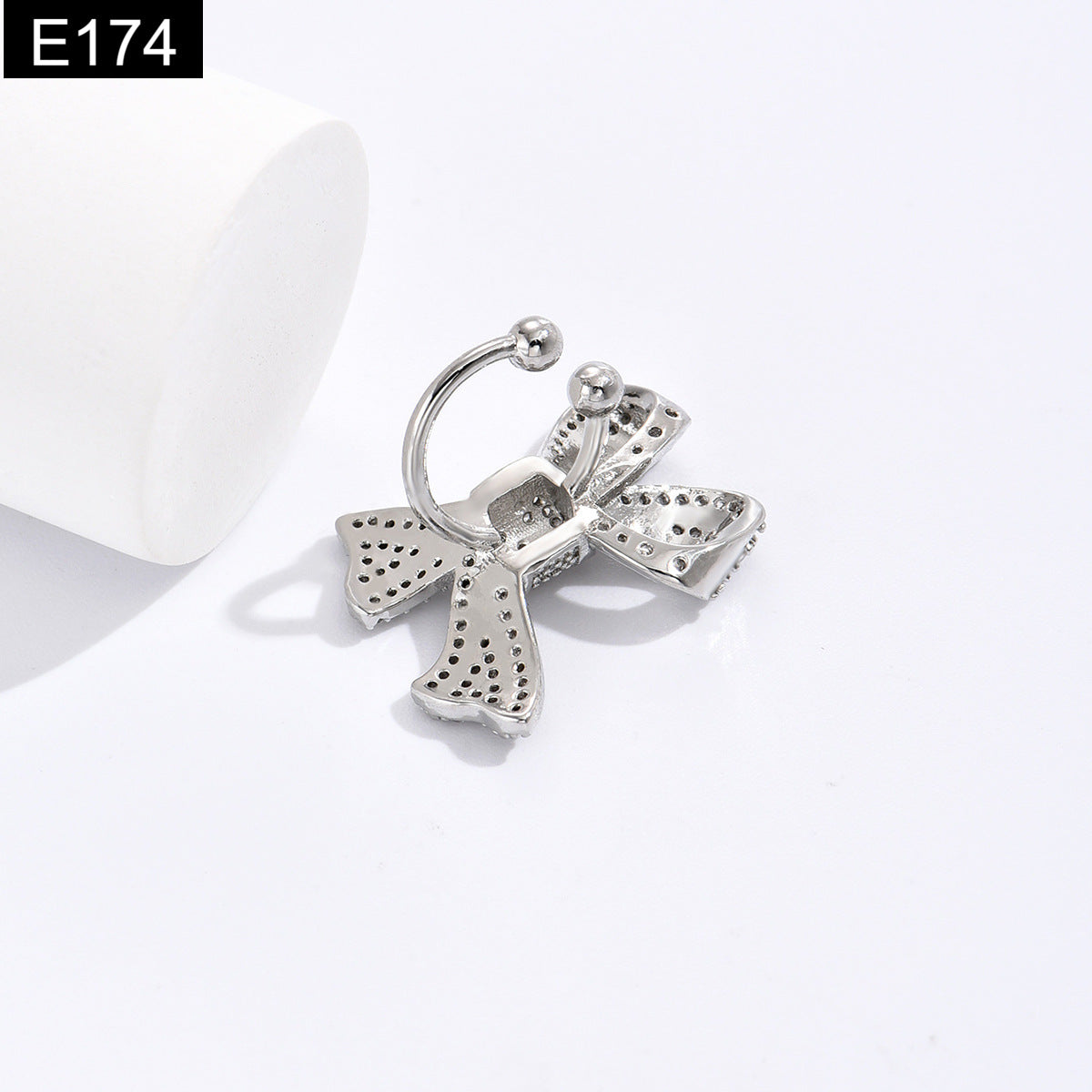 Fete Bow Earcuff - E174
