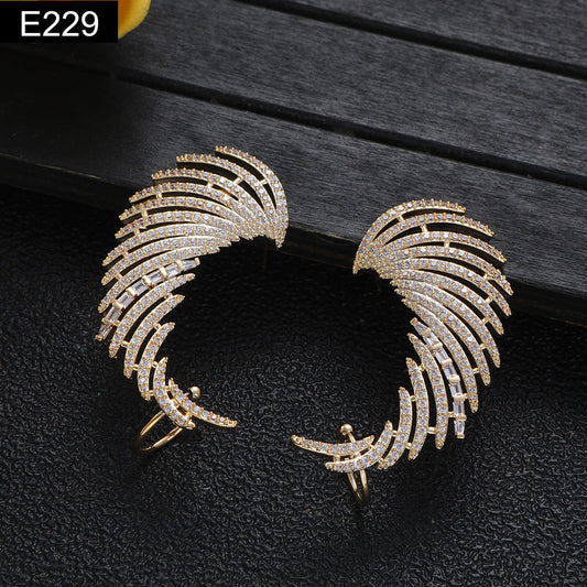 Icarus Rising Earcuff - E229