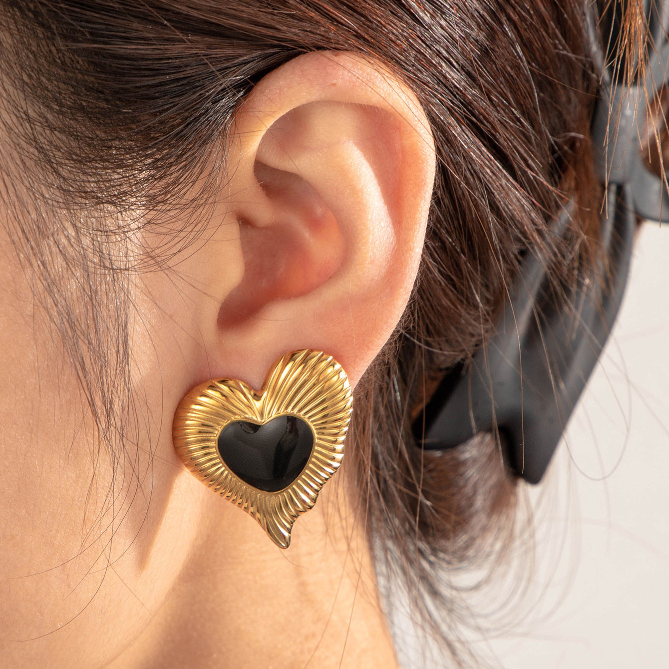 Sweet Whisper Earring