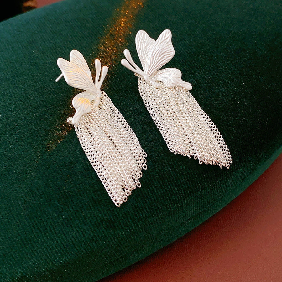 Psyche Tassel Earring