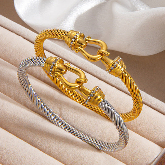 Anchor Chain Bracelet