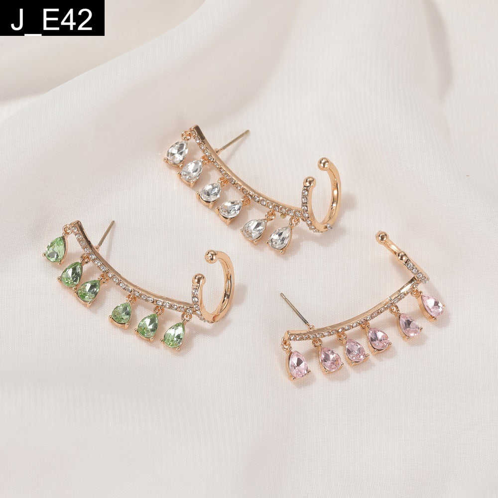 Shimmering Dewdrop Earcuffs - E42