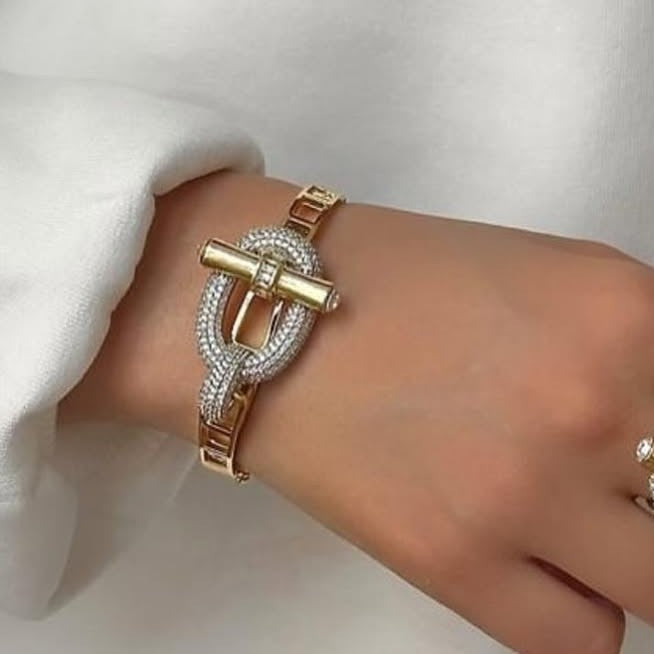 Zirconia Knot Bracelet