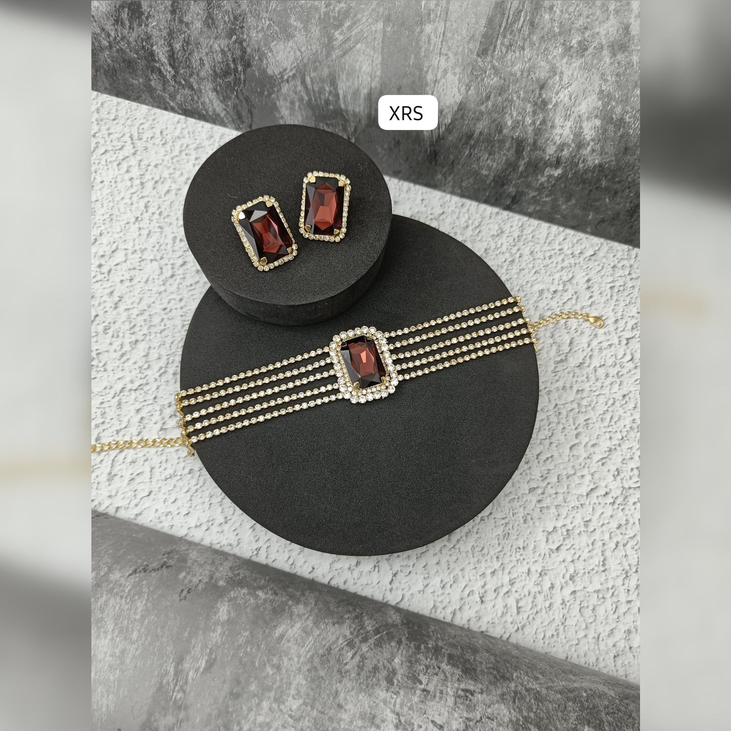 Ariel Choker and Stud Set