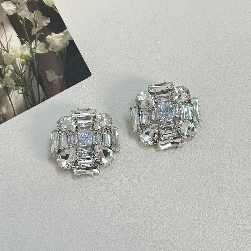 Aetheria Stud Earring