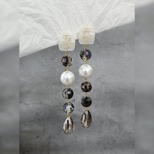 Crystal Dangle Earring