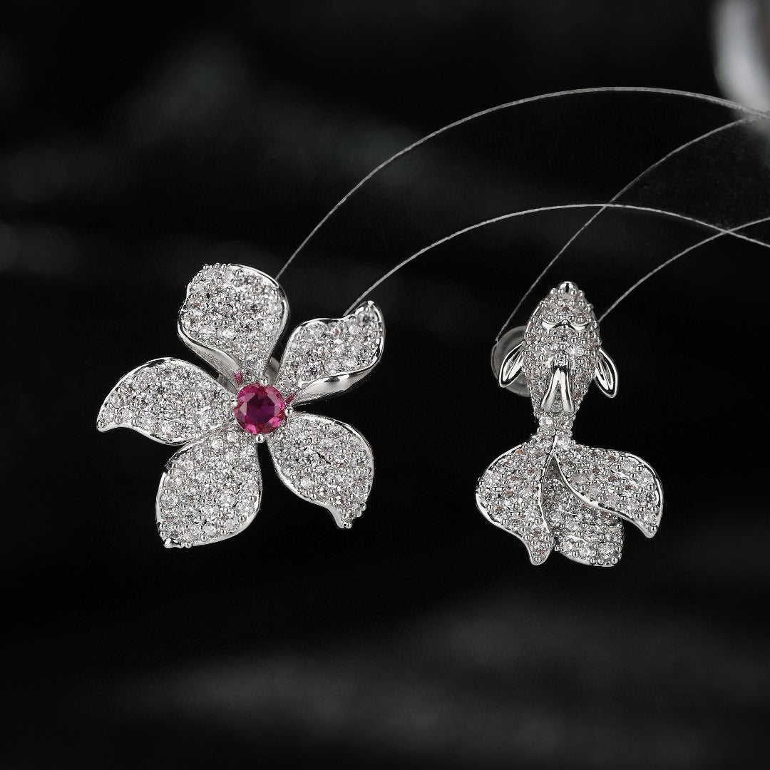 Fleur de Poisson Earring