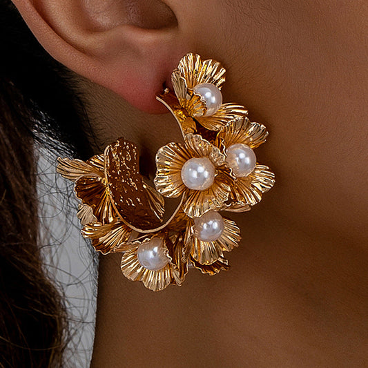 Florabelle Hoop Earring