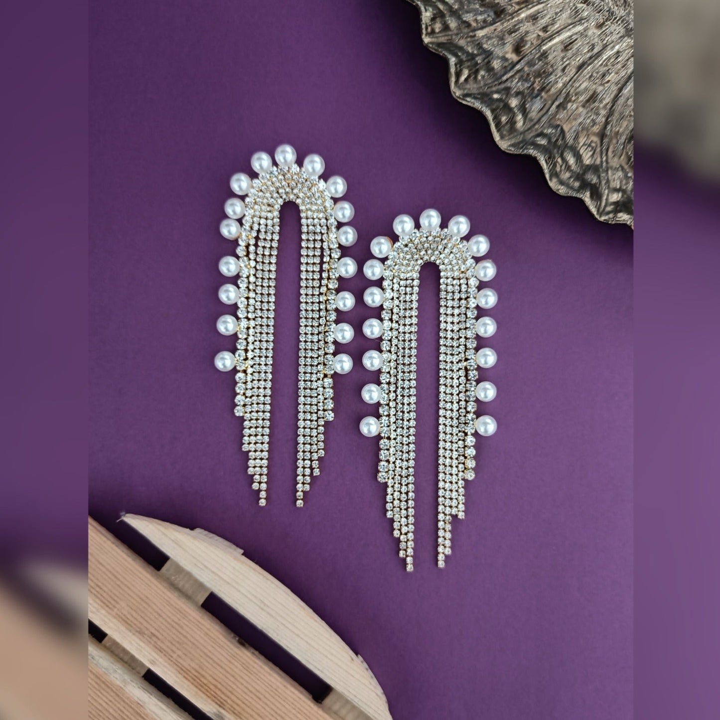 Julia Pearl Tassel Earring