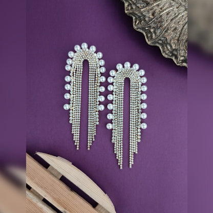 Julia Pearl Tassel Earring