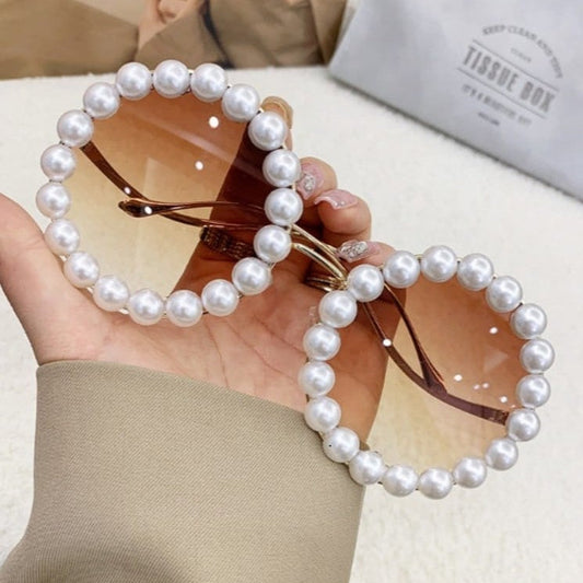 Luminous Gaze Sunglasses