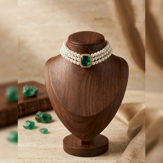 Maharani Three-Strand Emerald Pearl Choker