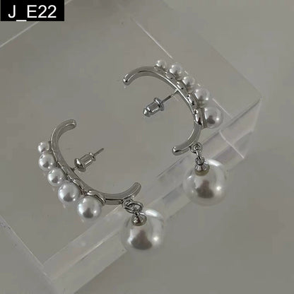 Lunar Pearl Drop Earring - E22