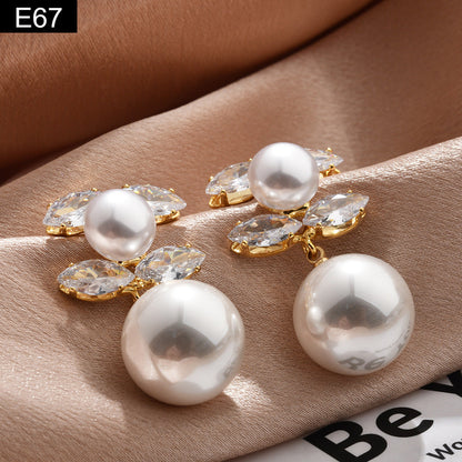 Matinee Pearl Earring