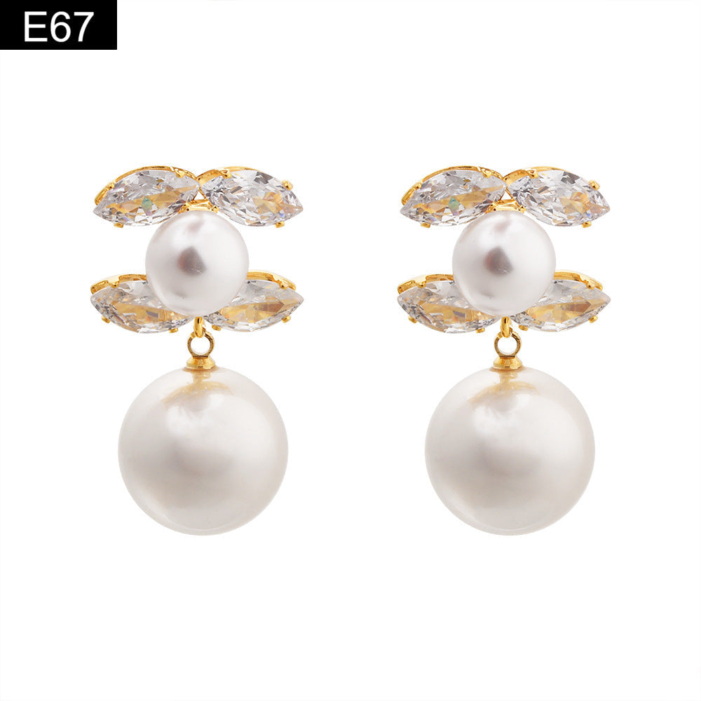 Matinee Pearl Earring