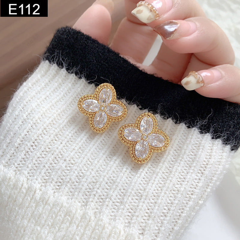 Floral Stud Earring - E112