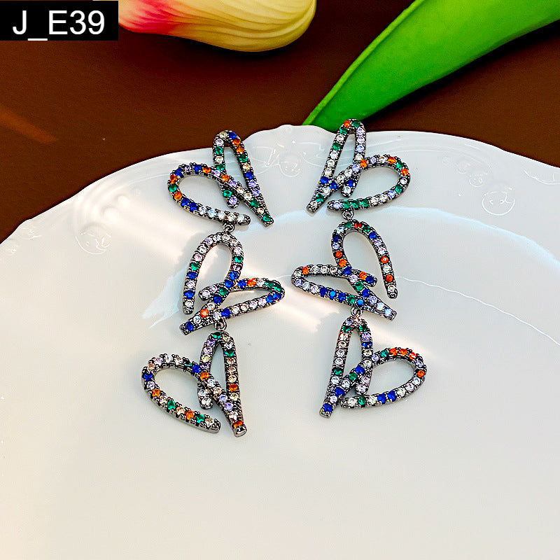 Harlequin Love Earring - E39