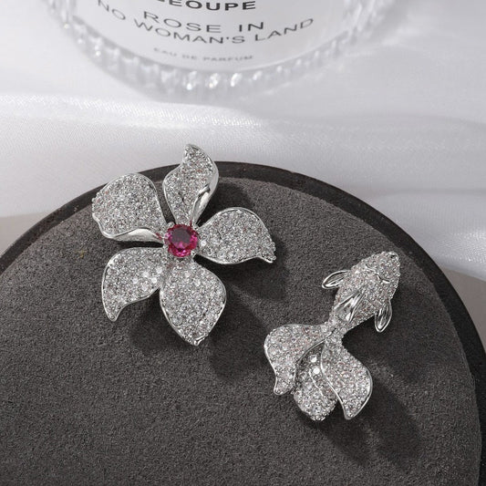 Fleur de Poisson Earring