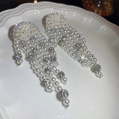 Divine Pearl Tassel Earring