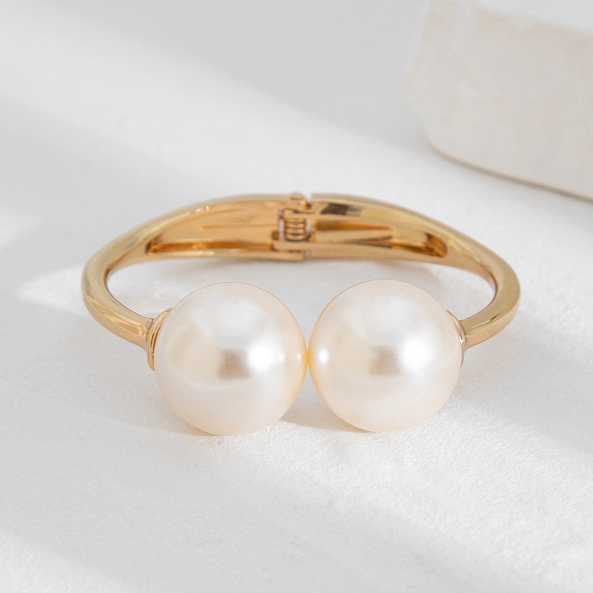 Chrysalis Pearl and Coil Set