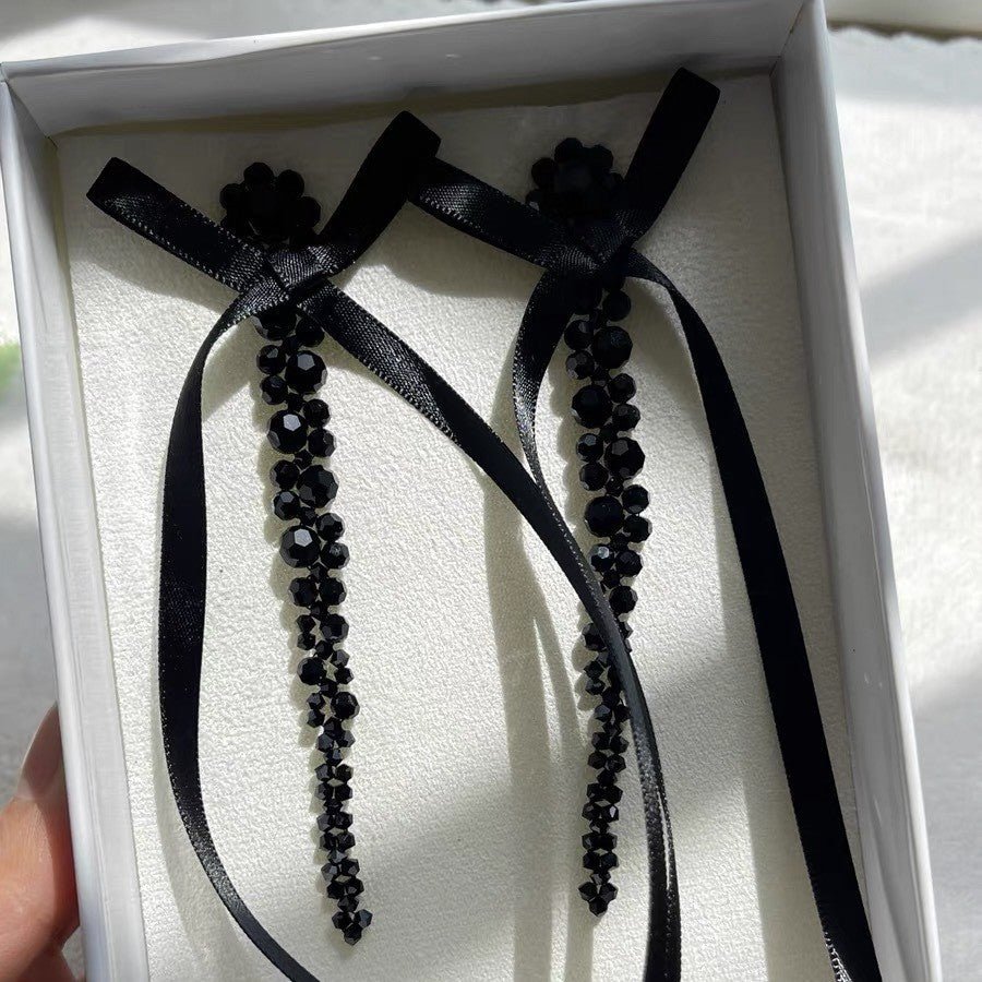 Adorned Ribbin Earring