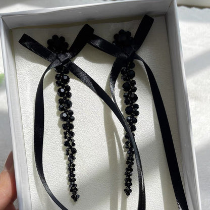 Adorned Ribbin Earring