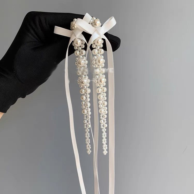 Adorned Ribbin Earring