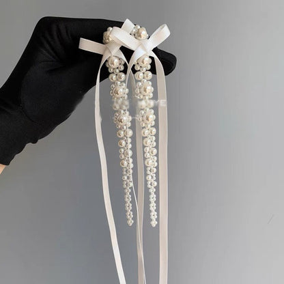 Adorned Ribbin Earring