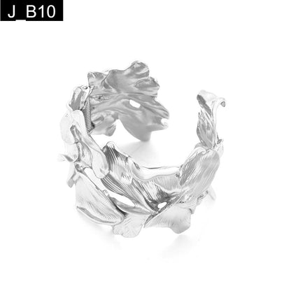 Daphne Floral Handcuff - B10