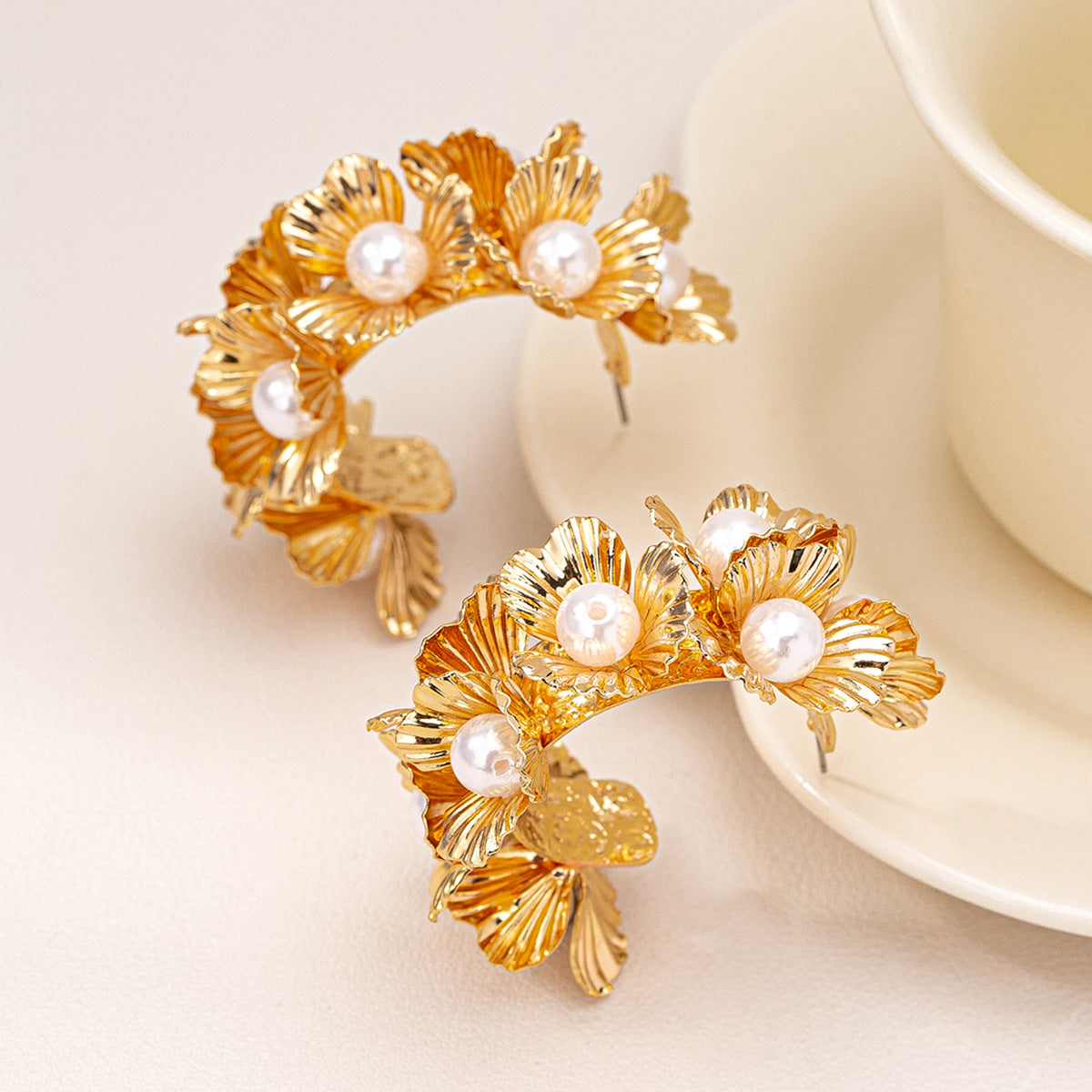 Florabelle Hoop Earring