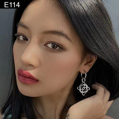 Bold Dangle Earring - E114