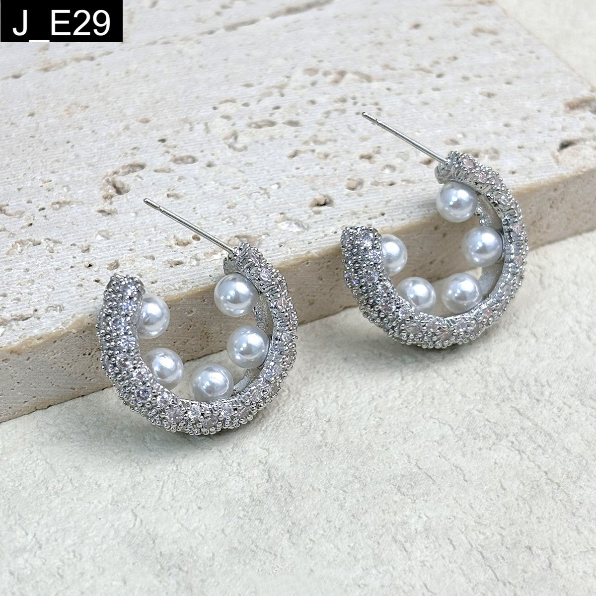 Cosmic Pearl Earring - E29