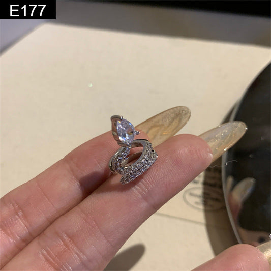 Petit Serpent Earcuff - E177