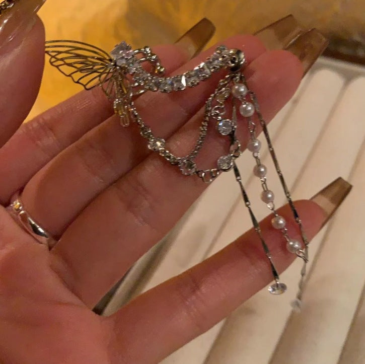 Dewdrop Flutter Earcuff