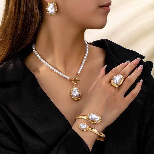 Meridian Baroque Set