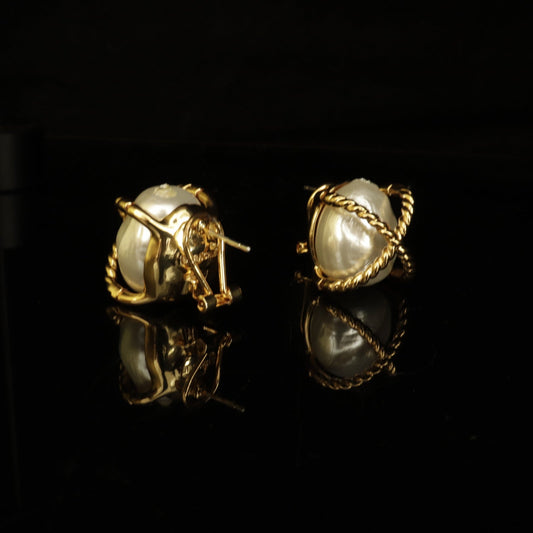 Crux Pearl Stud Earring