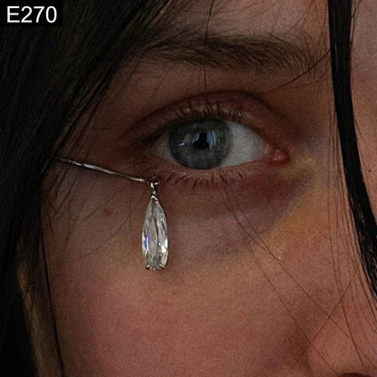 Stellar Weep Earcuff - E270