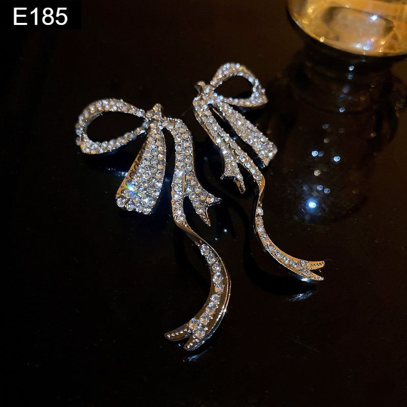 Sparkle Ribbon Swirl Earring - E185