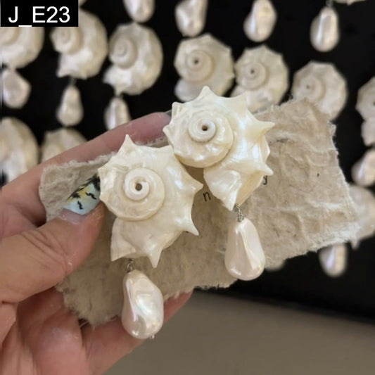 Oceana Baroque Earring