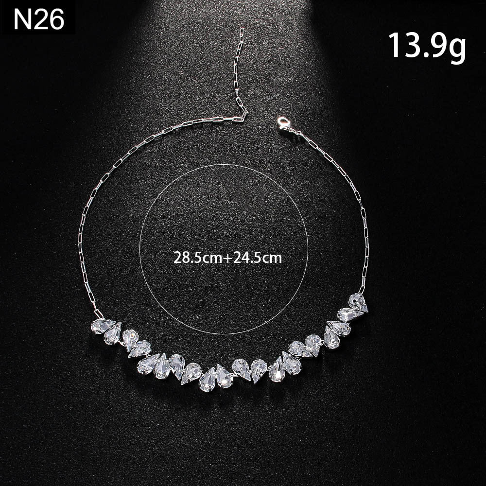 Dewdrop Arc Necklace