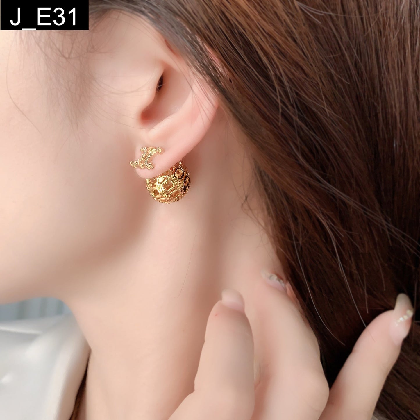 Interlocking Orb Studs - E31