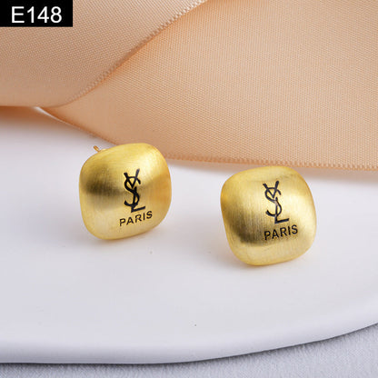 Matte Square Earring - E148