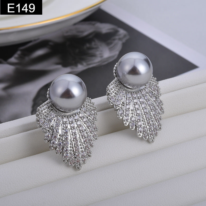 Pearl Crystal Leaf Earring - E149