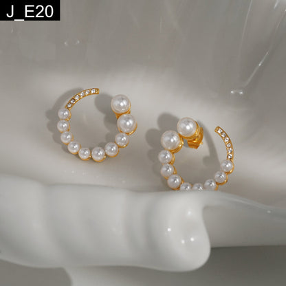 Luminous Pearl Stud - E20