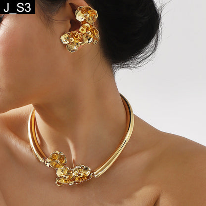 Gilded Gardenia Set - S3