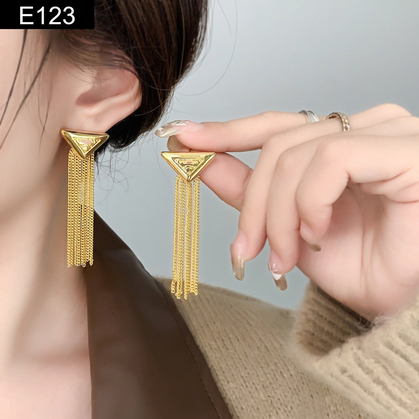 Chain Tassel Earring - E123