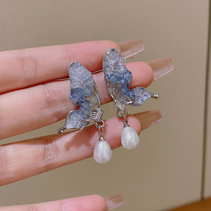 Moonlit Flutter Earring
